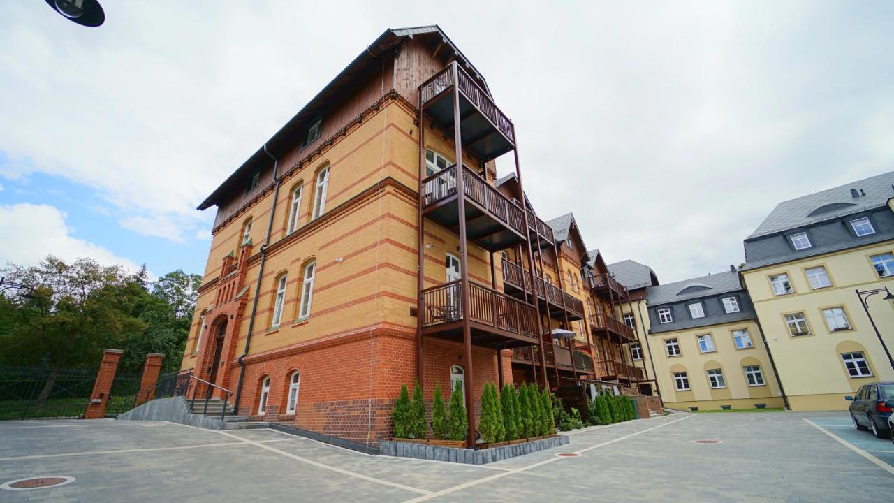 Apartamenty Everysky - Mickiewicza 30 Jelenia Góra Buitenkant foto
